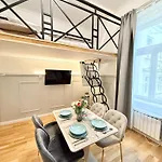 Modern Apartment In Wenceslas Square